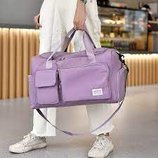 Le sac à main voyage pour femme : l’accessoire indispensable pour voyager avec élégance