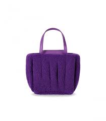 Le Sac à Main Violet : L’Accessoire Tendance à Adopter Cette Saison