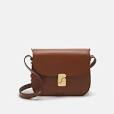 Le Sac à Main, Symbole d’Élégance et de Prestige : Les Marques de Luxe Incontournables