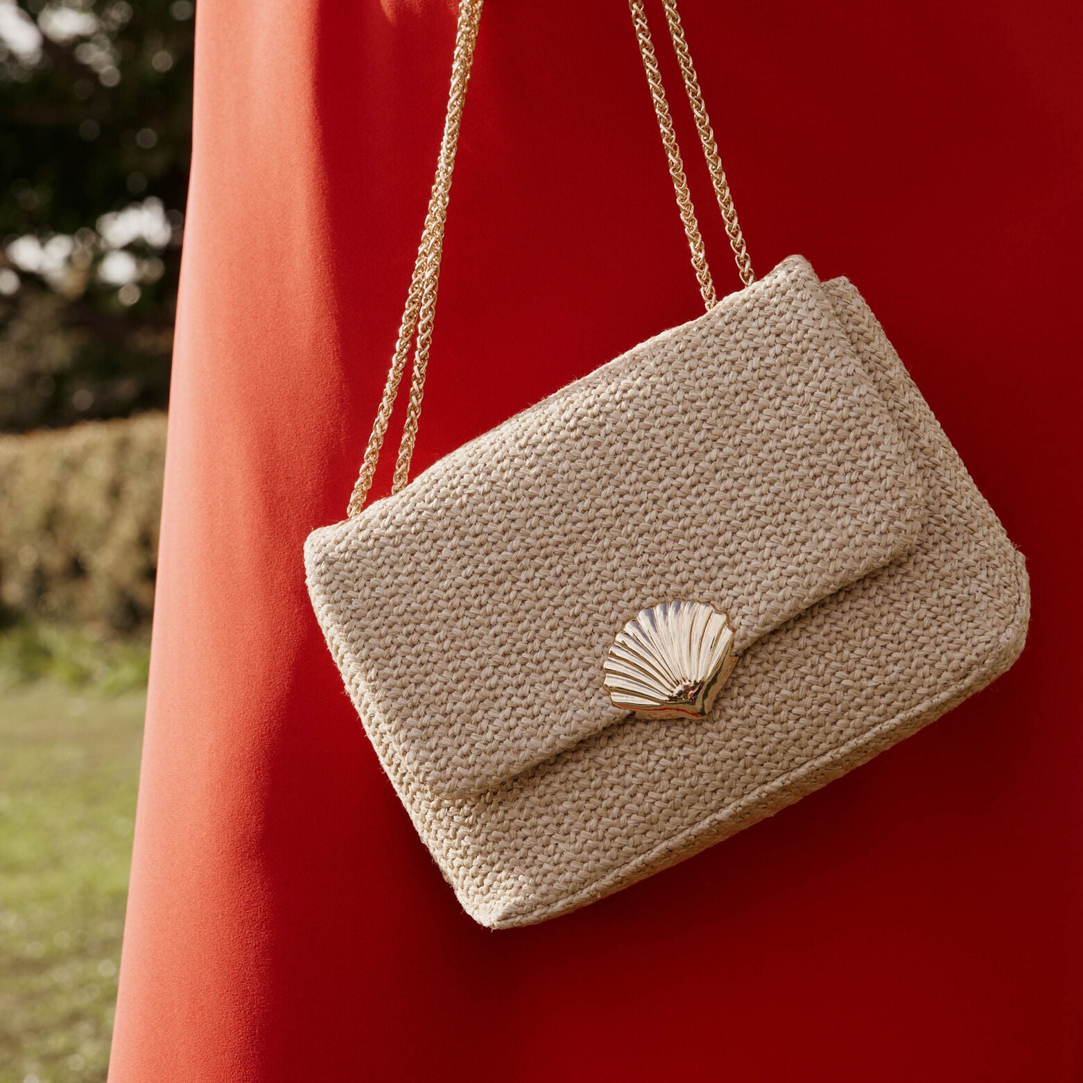 Le Sac Beige Femme : L&rsquo;Accessoire Indispensable pour une Garde-Robe Élégante