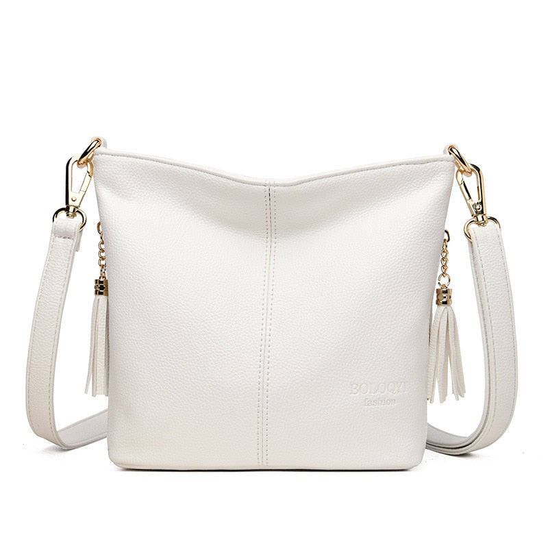 Le Sac Blanc pour Femme : Symbole d&rsquo;Élégance et de Raffinement